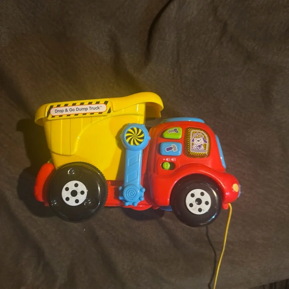 Vtech Drop and‎ Go Dump Truck Toddler Toy Construction Lights and Sounds Works